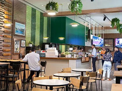 WBBL_151124_013_PaddockCafe_LargeList_Desktop.webp