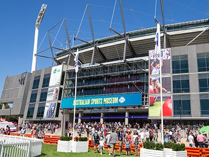 AFL22RD1_GEELvESS_022_LargeList_Desktop.webp