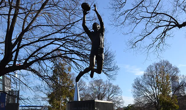 DSC_0065_JohnColemanStatue_ImageCard.webp