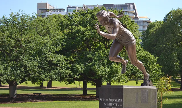 DSC_0165_ShirleyStricklandStatue_ImageCard.webp