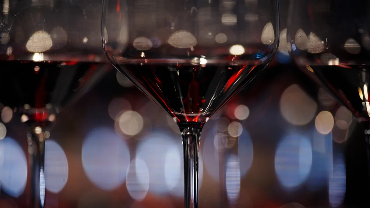 Artistic shot of red wine glasses