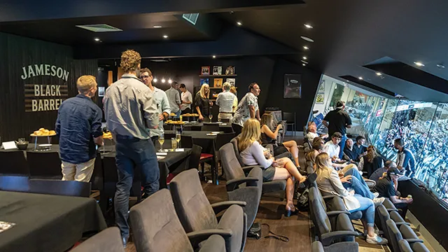 AFL24RD1_COLLvSYD_269_JamesonSuite_ImageCard.webp