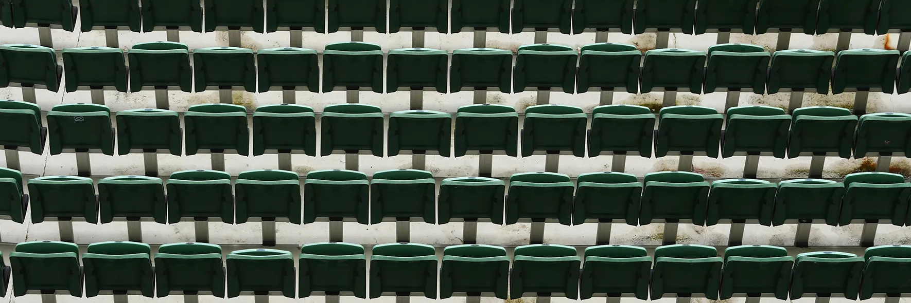 GettyImages-1276738268_Seating_PageBanner_Desktop.webp