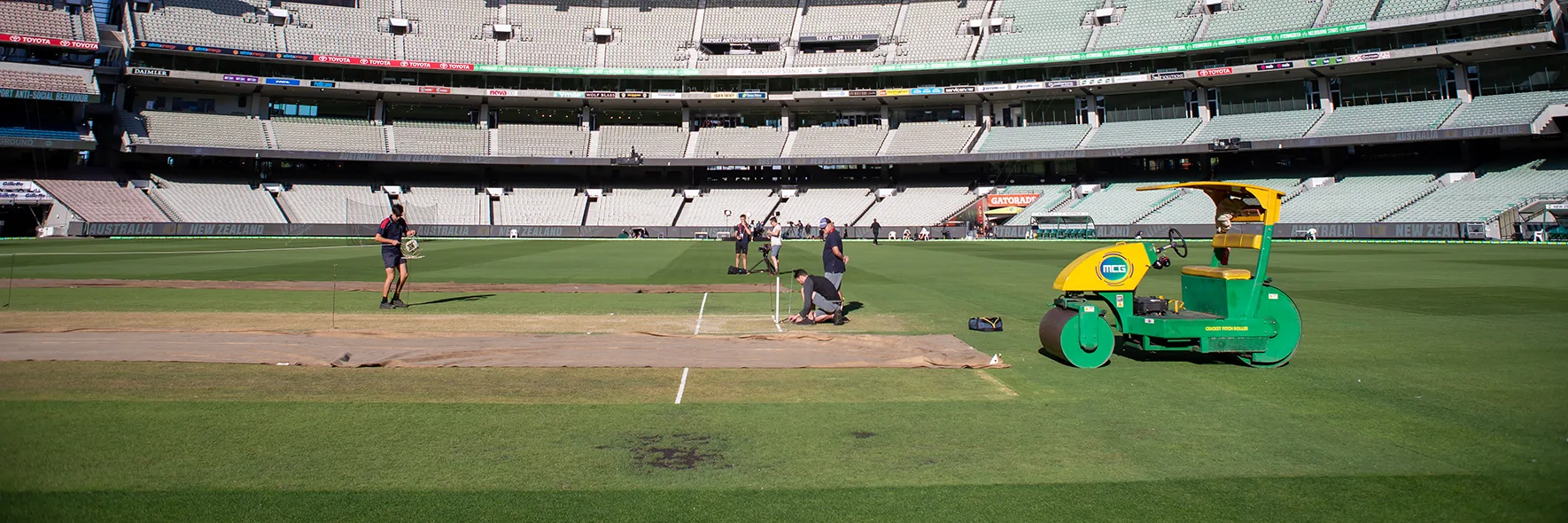 2019BDT_DAY2_010_MCGCricketPitch_pageBanner_Desktop.webp